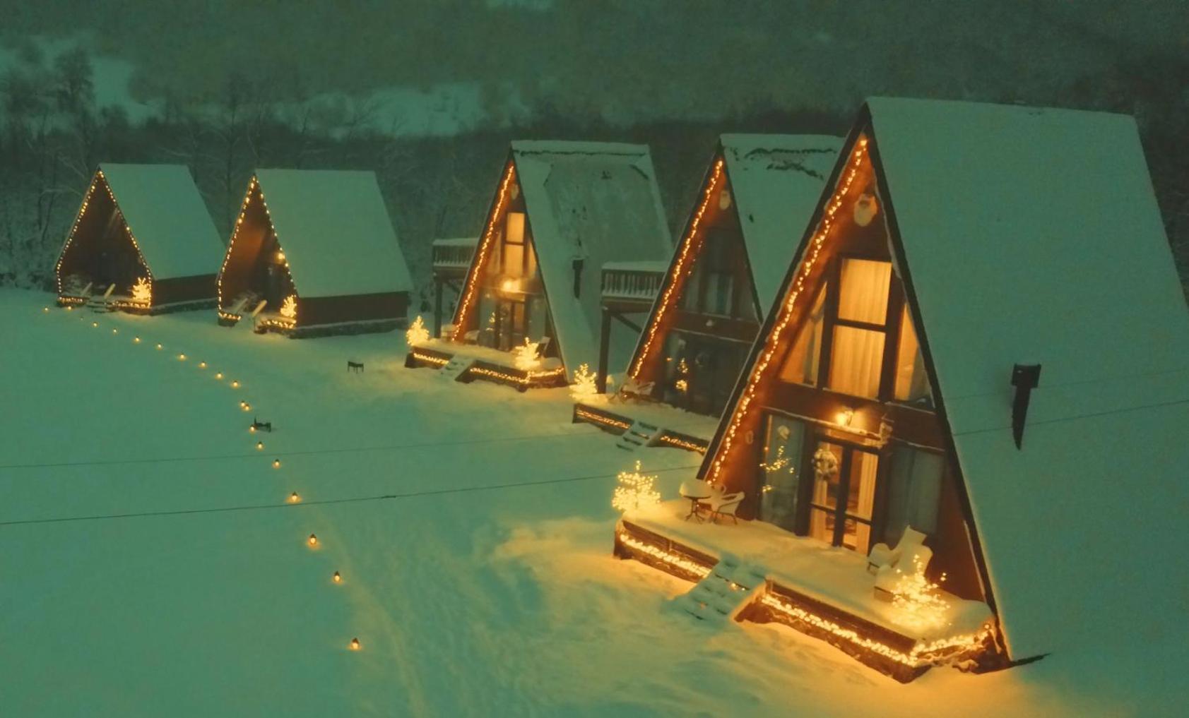 WinterFell Mestia Esterno foto